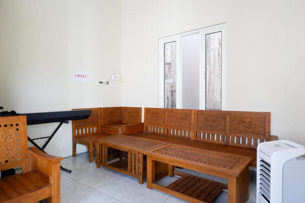 Reddoorz @ Jalan Raya Kaliwungu Selatan Kendal Otel Dış mekan fotoğraf