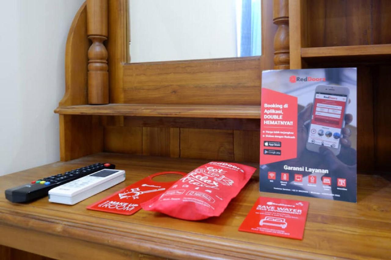 Reddoorz @ Jalan Raya Kaliwungu Selatan Kendal Otel Dış mekan fotoğraf